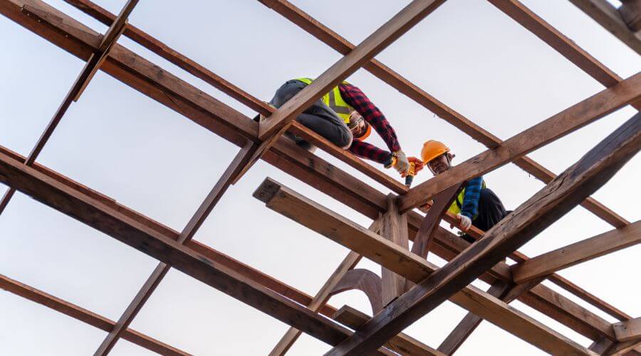 Expert Emergency Roof Repairs services in Porterville, CA